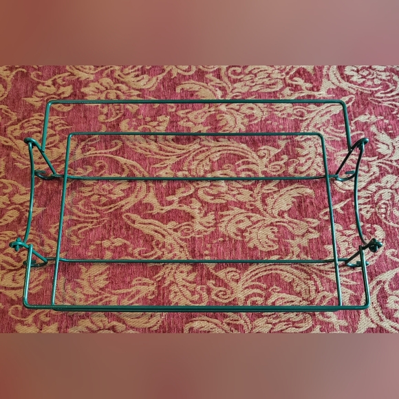 Temptations Green Replacement Serving Rack for 9x13 Dish - Picture 2 of 3